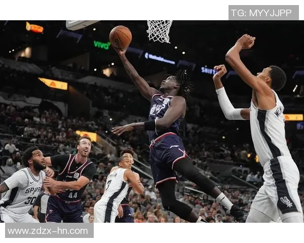 NBA季中锦标赛观察：对联盟格局、球队实力与球员表现的深度剖析