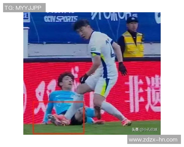 中超球迷行为引发激烈争议 社交平台热议风波不断